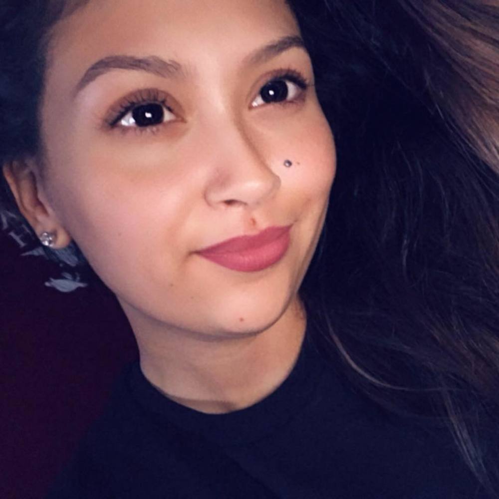 Meet your Posher, Christina